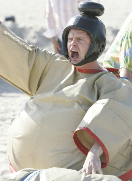 The Office: Beach Games Dwight Schrute sumo