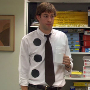 The Office Jim Halpert Halloween Costume: 3 Hole Punch Jim